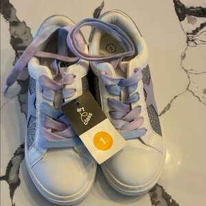 Art Class Kids White and Purple Sneakers